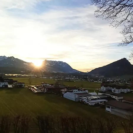 公寓 Haus Sonnenwinkl Kössen