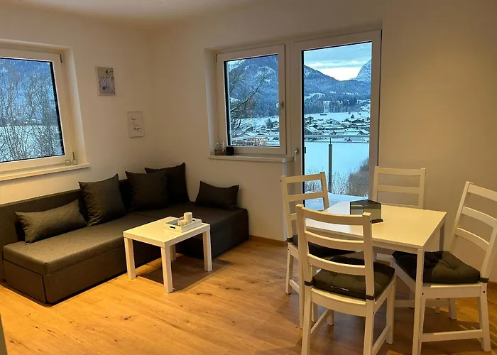 Haus Sonnenwinkl 아파트